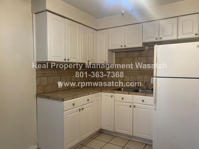 Building Photo - $500 Off Move In Special on This Spacious ...