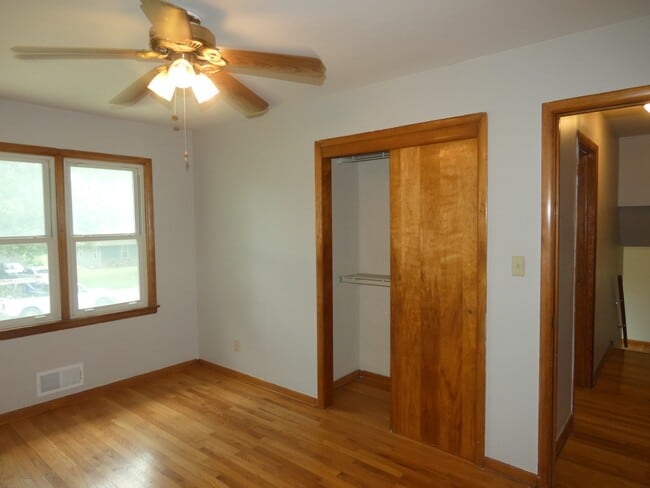 Building Photo - 1402 NE 67th St