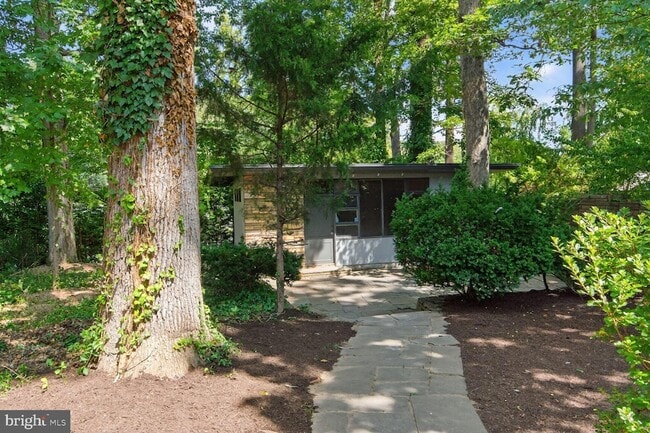 Building Photo - 7141 Oak Ridge Rd