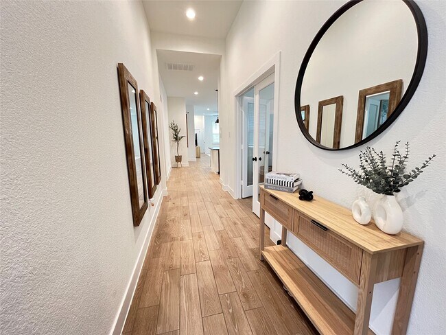 Building Photo - 177 Hidden Peak Dr