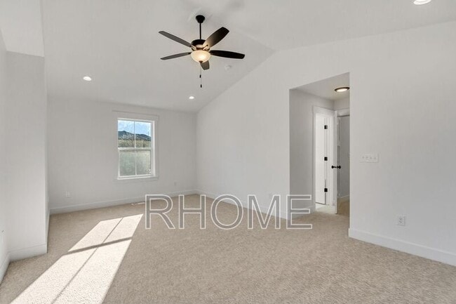 Building Photo - 10584 Canyon Villa Dr