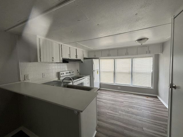 Building Photo - 2850 New Tampa Hwy