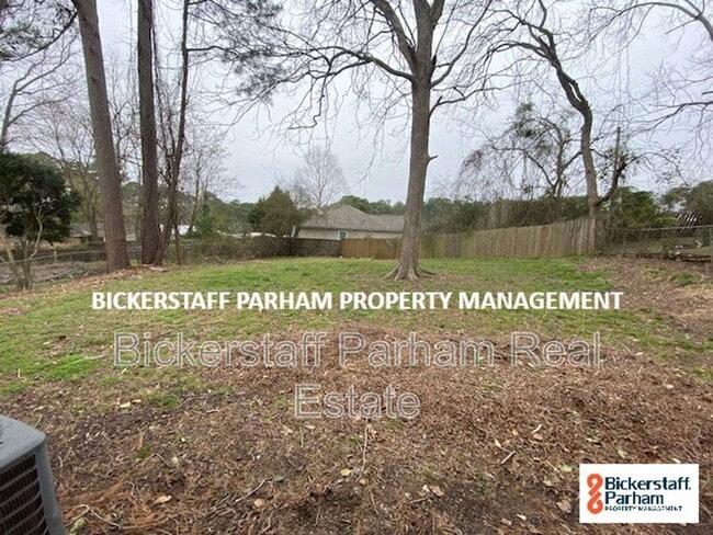 Building Photo - 1225 Apostle Dr