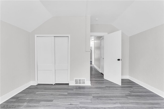Building Photo - 14131 Berwyn Ave