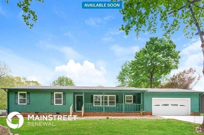 Building Photo - 2324 Pine Forest Dr