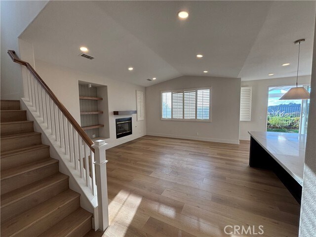 Building Photo - 33 Grassy Knoll Ln