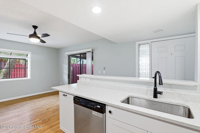 Building Photo - 48 Piney Branch Way