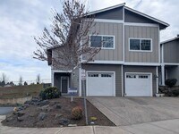 Building Photo - BIGFIR1069-1071