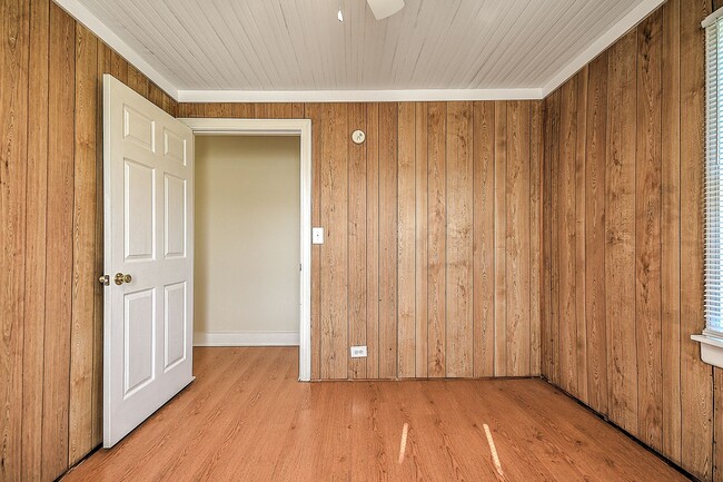Building Photo - 4470 Lonesome Pine Trail