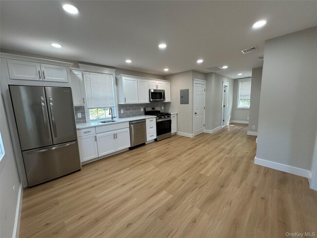 Building Photo - 1109 Pulaski Rd