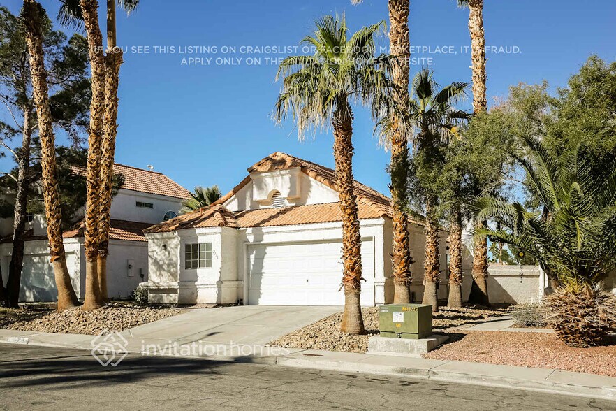 Building Photo - 2116 Running River Rd