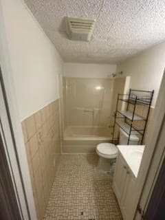 Building Photo - Room to Spread Out! 4BR/2BA Rental Available Now!