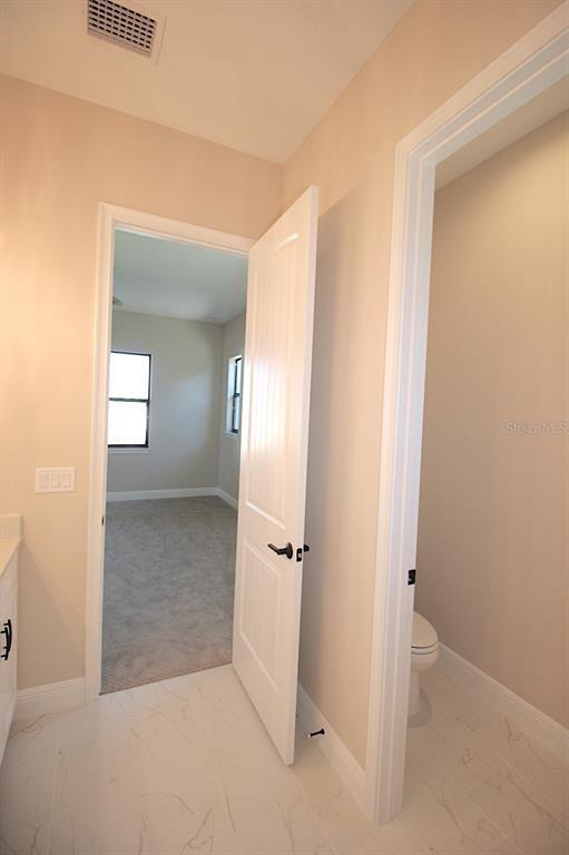 Building Photo - 20 Del Palma Dr