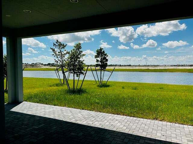 Building Photo - 5477 Liberty Ln