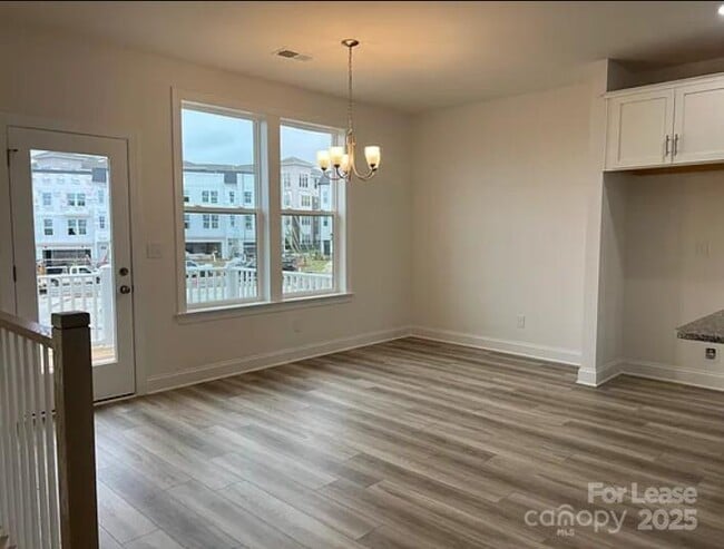 Building Photo - 9221 Walnut Hl Rd NW