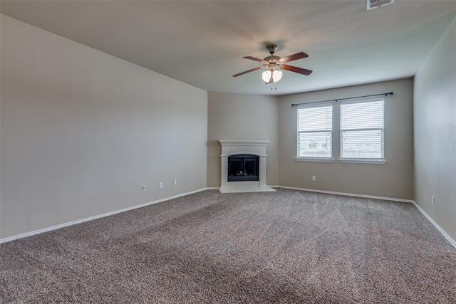 Building Photo - 1305 Lone Pine Dr