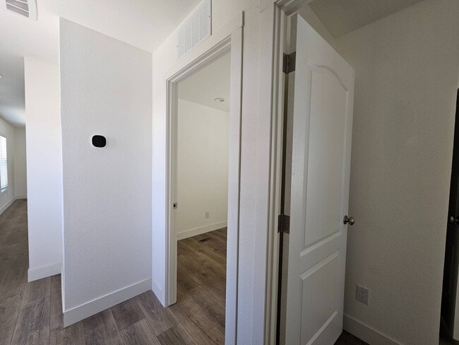 Building Photo - 1409 N French St