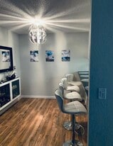 Building Photo - 2750 Plumas St