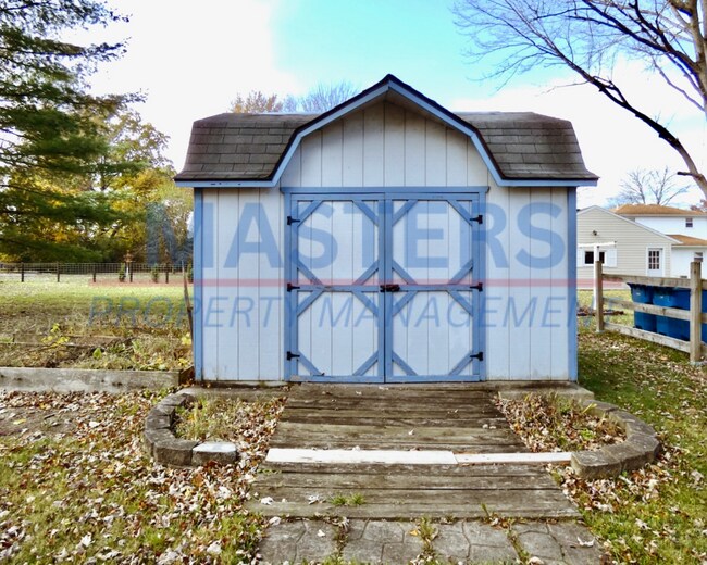 Building Photo - 3 Bedroom House for Rent