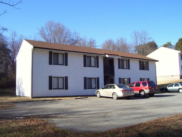 Primary Photo - 114 Taft St