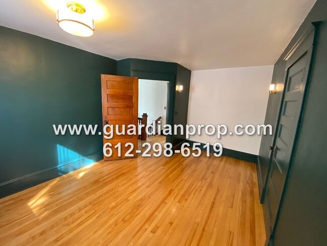 Building Photo - Updated House Available August 1, Hardwood...