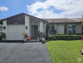 Building Photo - 15700 Bottlebrush Cir