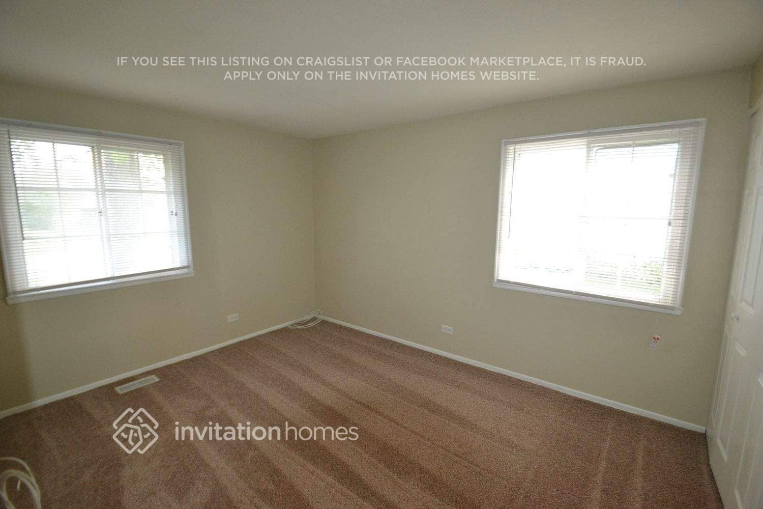 Building Photo - 433 Janine Ln