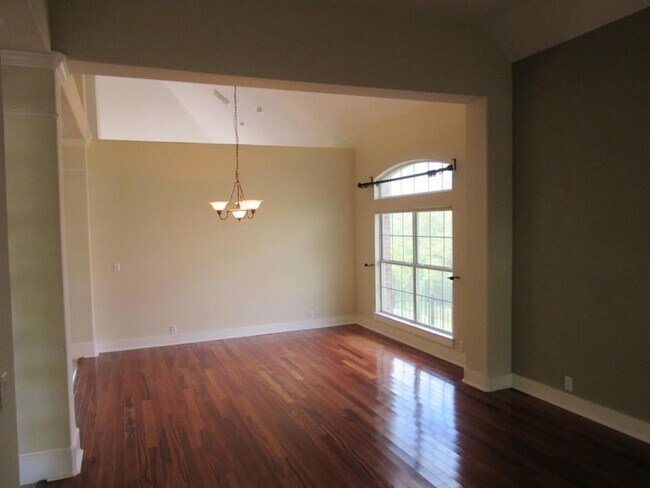 Building Photo - 3908 Michael Neill Dr