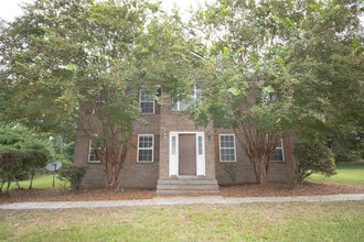 Building Photo - 1610 Drayton Ln