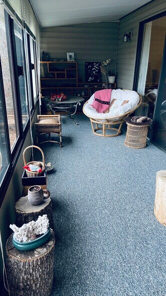 Building Photo - 60 Park Ave