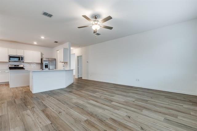 Building Photo - 7936 Lindheimer Ln