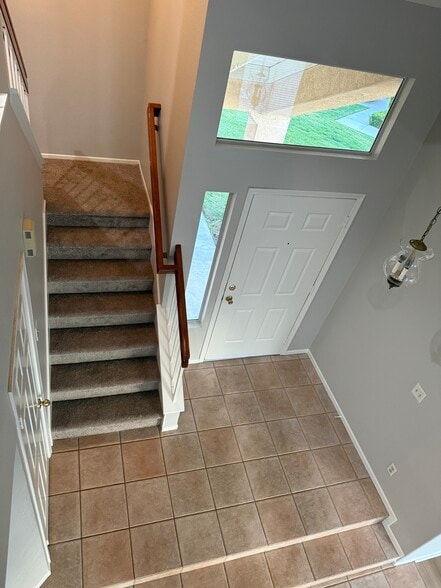 Building Photo - 39259 Via Las Sintras