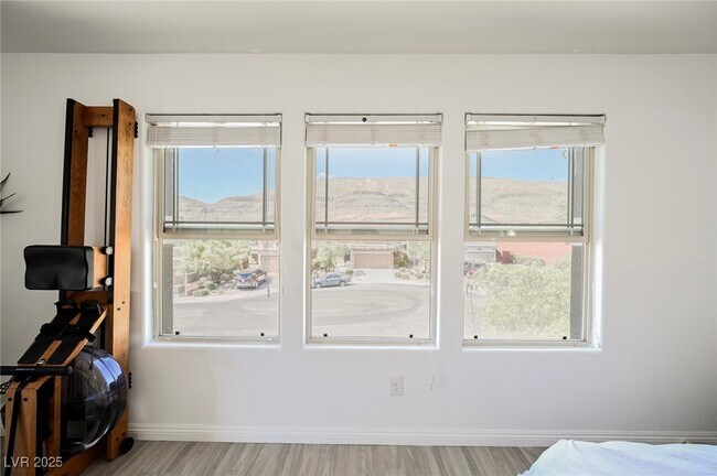 Building Photo - 5484 Sentinel Point Ct