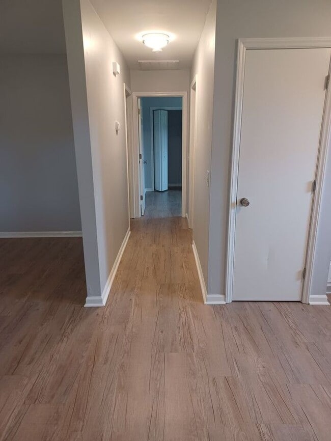 Building Photo - 2BD/1BA Duplex at Ponderosa Village