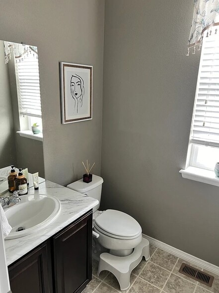 Building Photo - 15441 Coopers Hawk Way