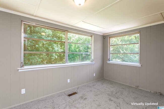 Building Photo - 929 Sherwood Forest Dr
