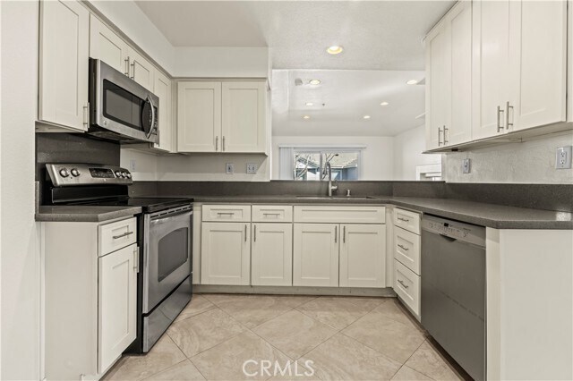 Building Photo - 17863 Addison Ct