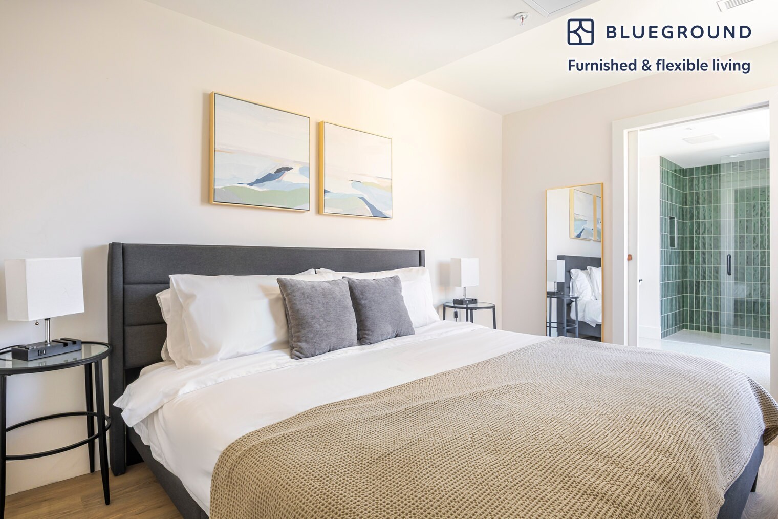 Building Photo - 611 N Virgil Ave