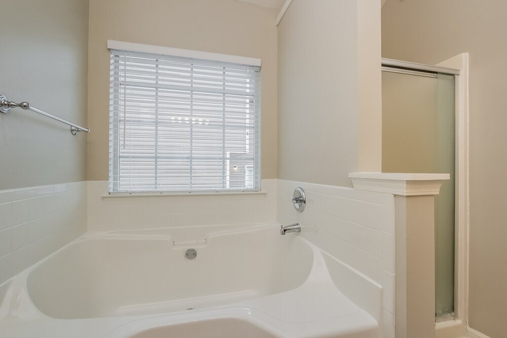 Building Photo - 2235 Corkscrew Way