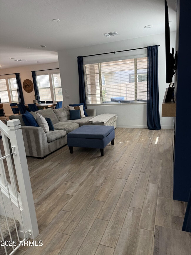 Building Photo - 9223 E Sphere Ave