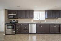 Building Photo - 5-Bedroom Tempe Home Near ASU with Garage & Covered Patio