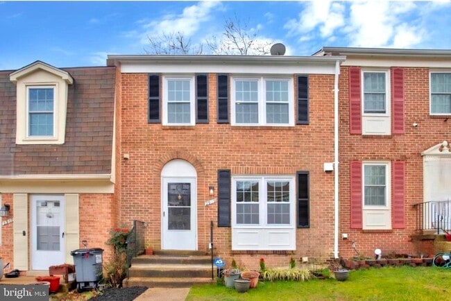 Building Photo - 2919 Seminole Rd