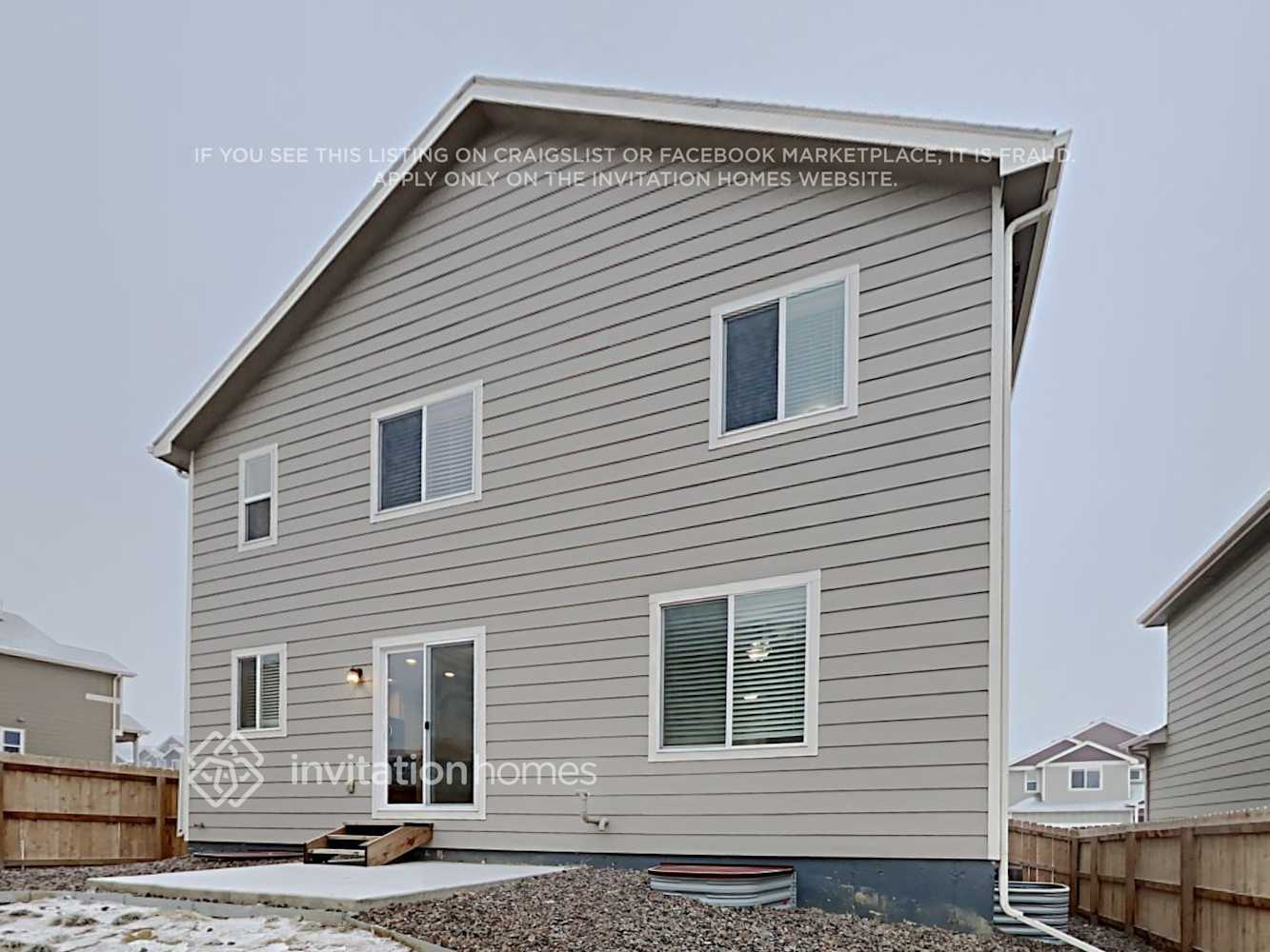 Building Photo - 10864 Nolin Dr