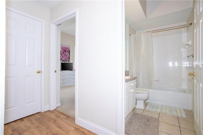 Building Photo - 201 Longview Ave