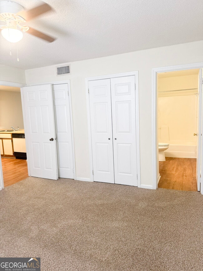 Building Photo - 222 Lanier Dr