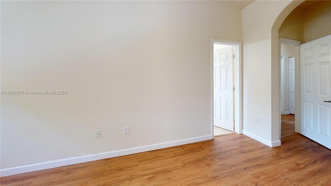 Building Photo - 9391 SW 171st Ave