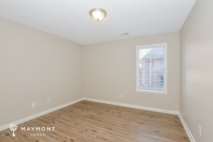 Building Photo - 2402 Mason Dr