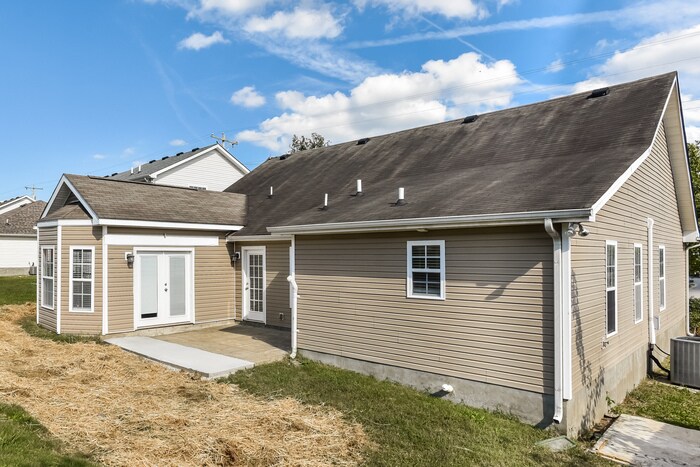 Building Photo - 948 Tom Hailey Blvd