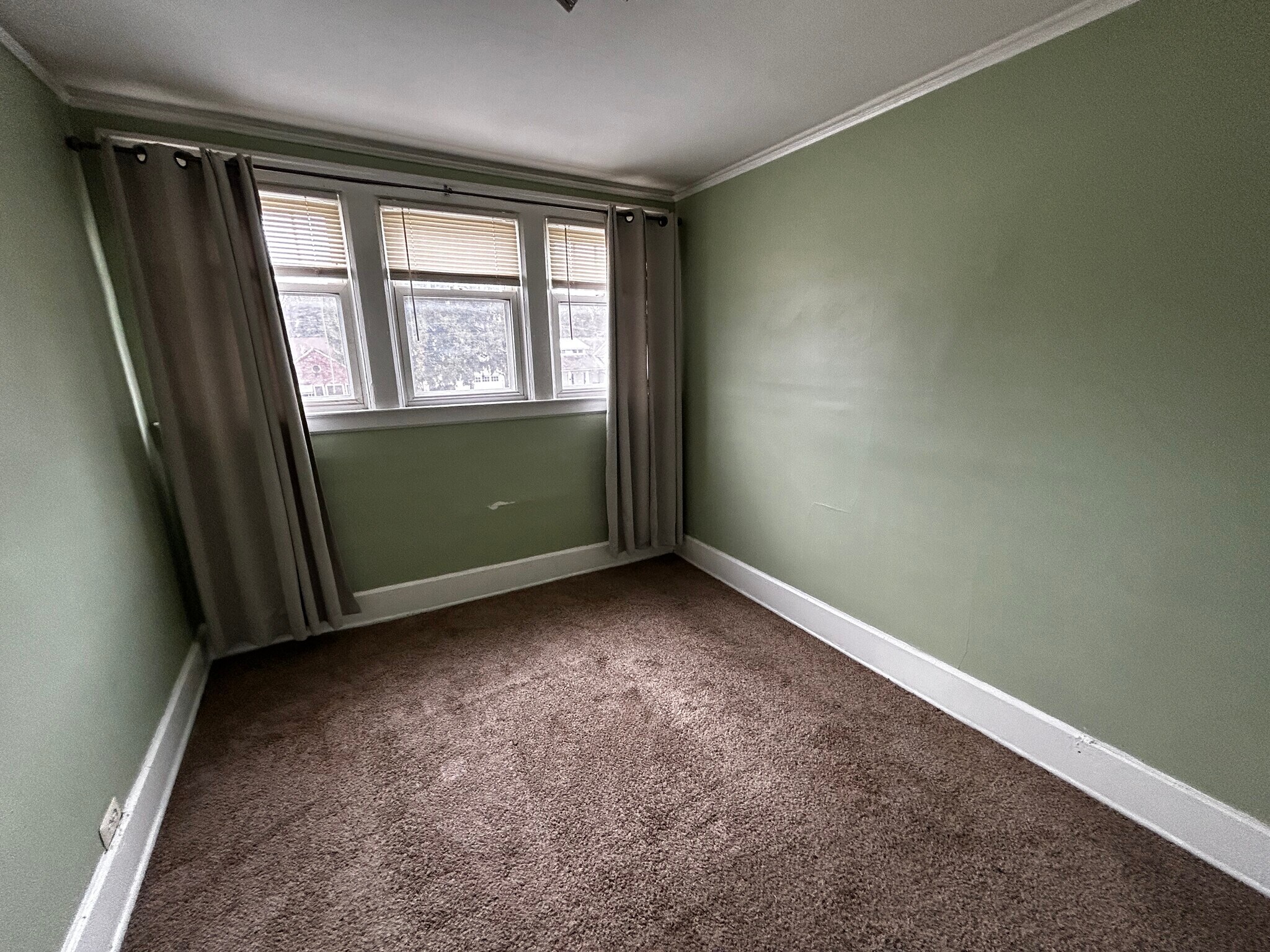 Building Photo - 3118 N Main St