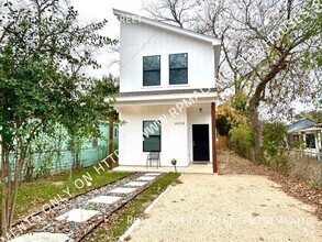 Building Photo - AVAILABLE NOW! Newly Built 2-Story 3 Bedro...